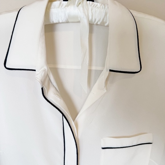 Piazza Sempione White Short Sleeve Button-Up Shirt with Black Trim Silk - Picture 3 of 6